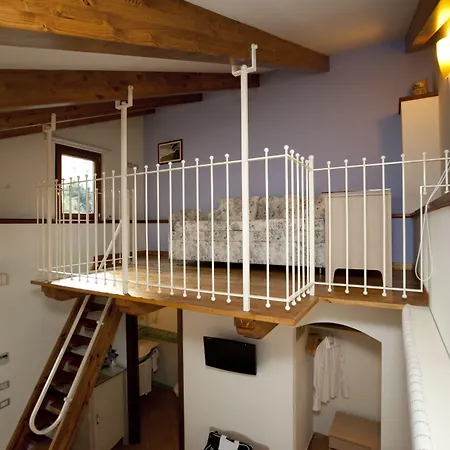 בית הארחה Relais Angiolina