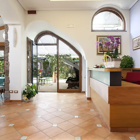 Relais Angiolina 4* Сорренто