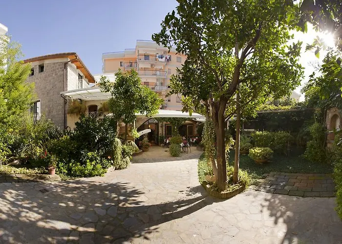 Relais Angiolina Πανσιόν