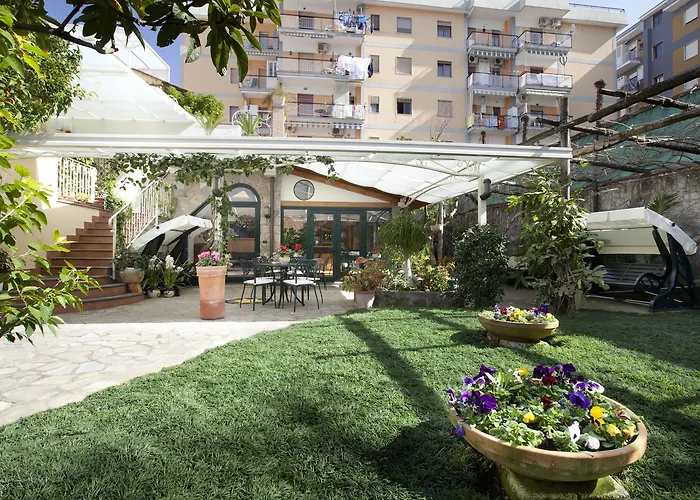 Relais Angiolina Gæstehus 4*