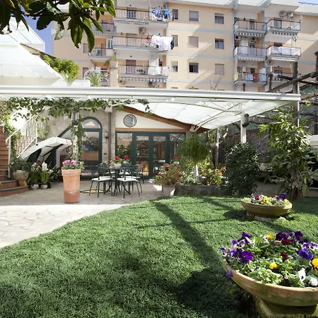 Relais Angiolina Pensjonat 4*